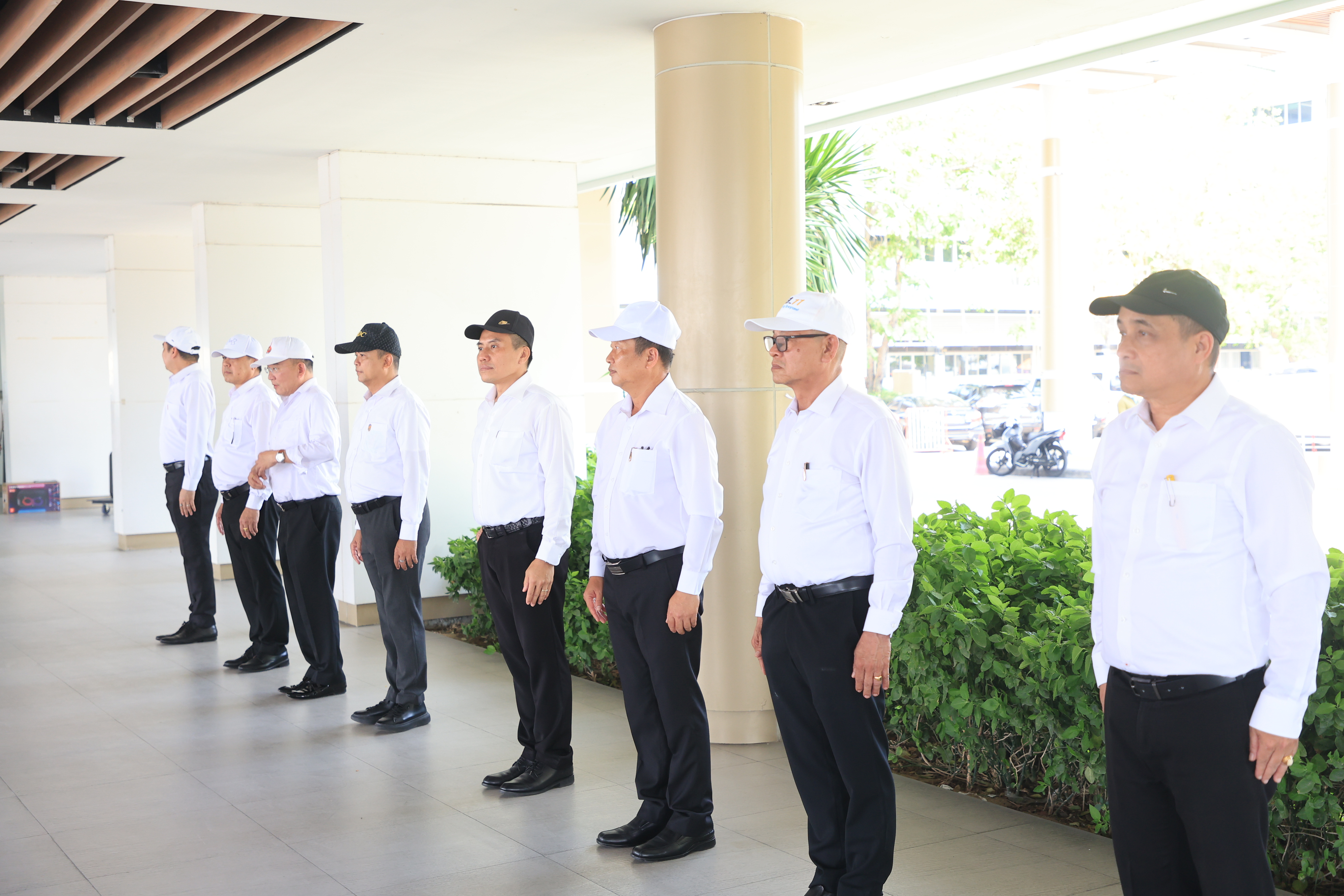 title - ส.ป.ก. ร่วมฝึกซ้อมริ้วขบวนอิสริยยศ ในพระราชพิธีพืชมงคลจรดพระนังคัลแรกนาขวัญ ประจำปี 2569 (ซ้อมกรณีพิเศษ ครั้งที่ 1)